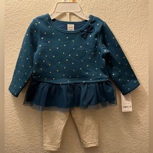 Carter’s 2pc shirt and pant set